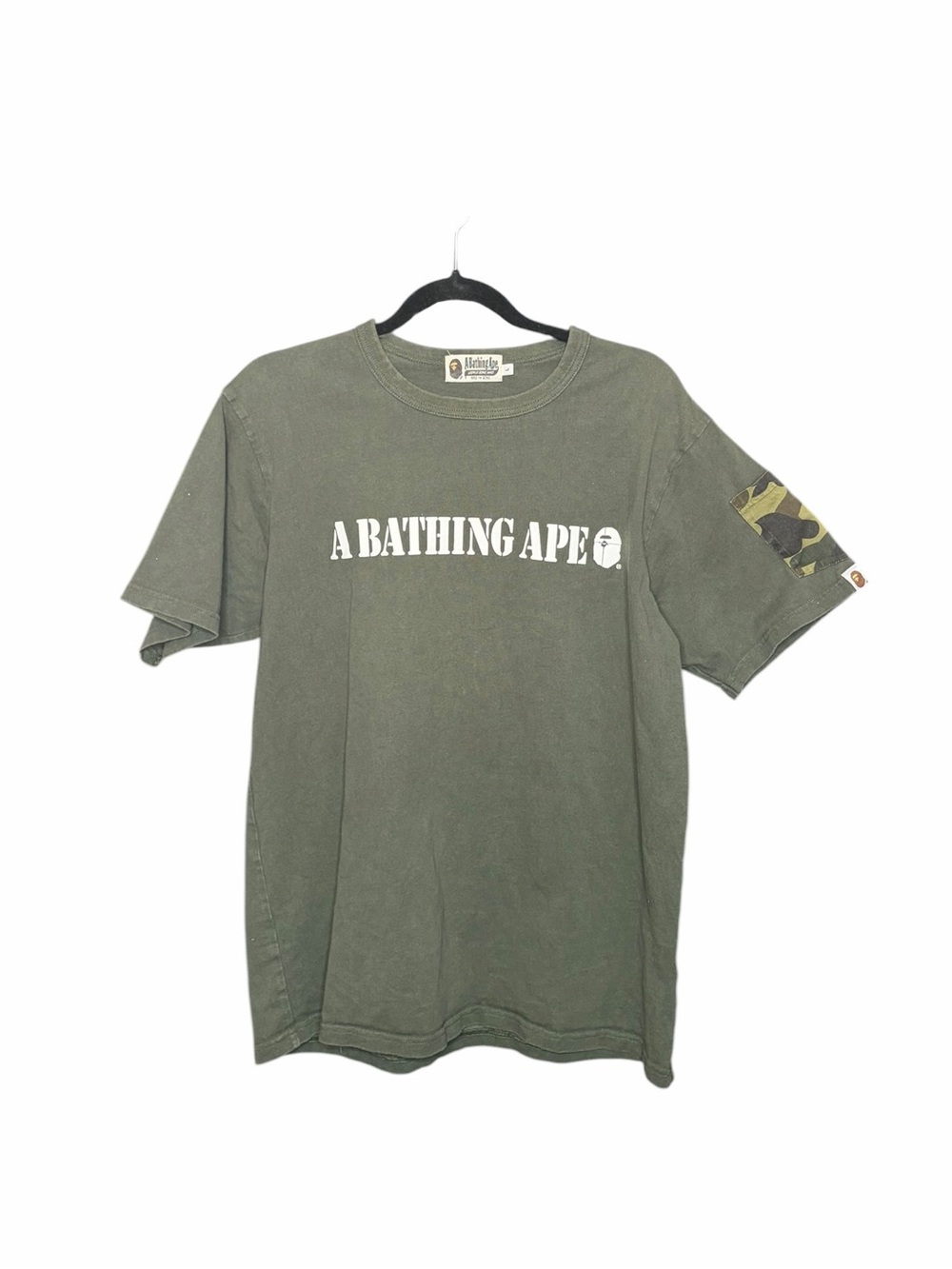 A Bathing Ape Olive Short-Sleeve Camo Pocket Sleeve Logo Tee Large